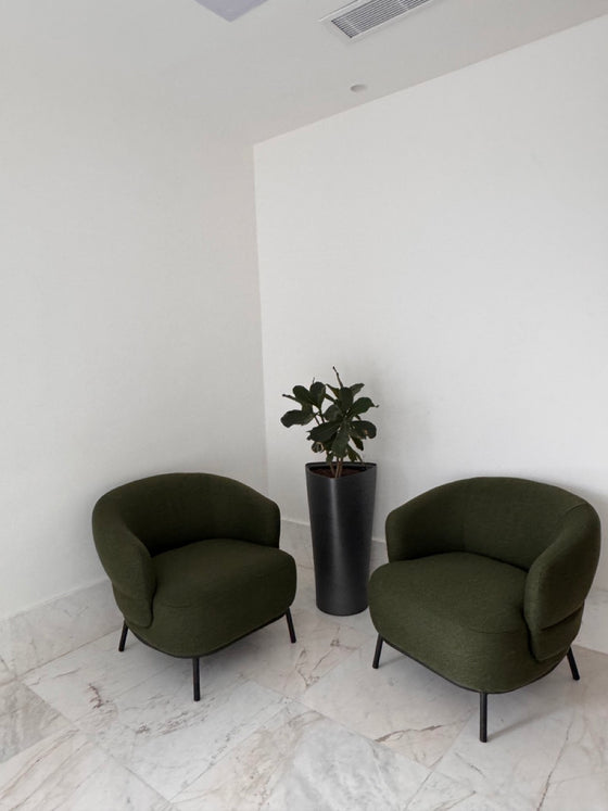Locales para Oficinas en Venta y Alquiler desde 106 m² hasta 213 m² | Edificio Corporativo 20/20, Arroyo Hondo, Santo Domingo