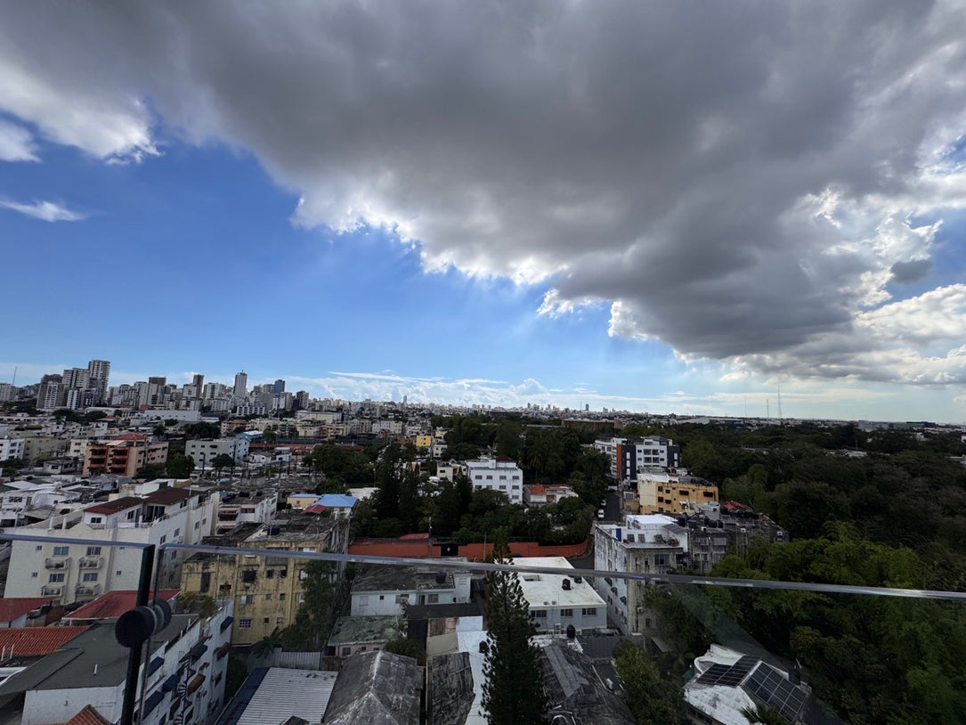 Locales para Oficinas en Venta y Alquiler – 471 m² por Nivel | Edificio Corporativo 2020, Ave. Los Proceres 9