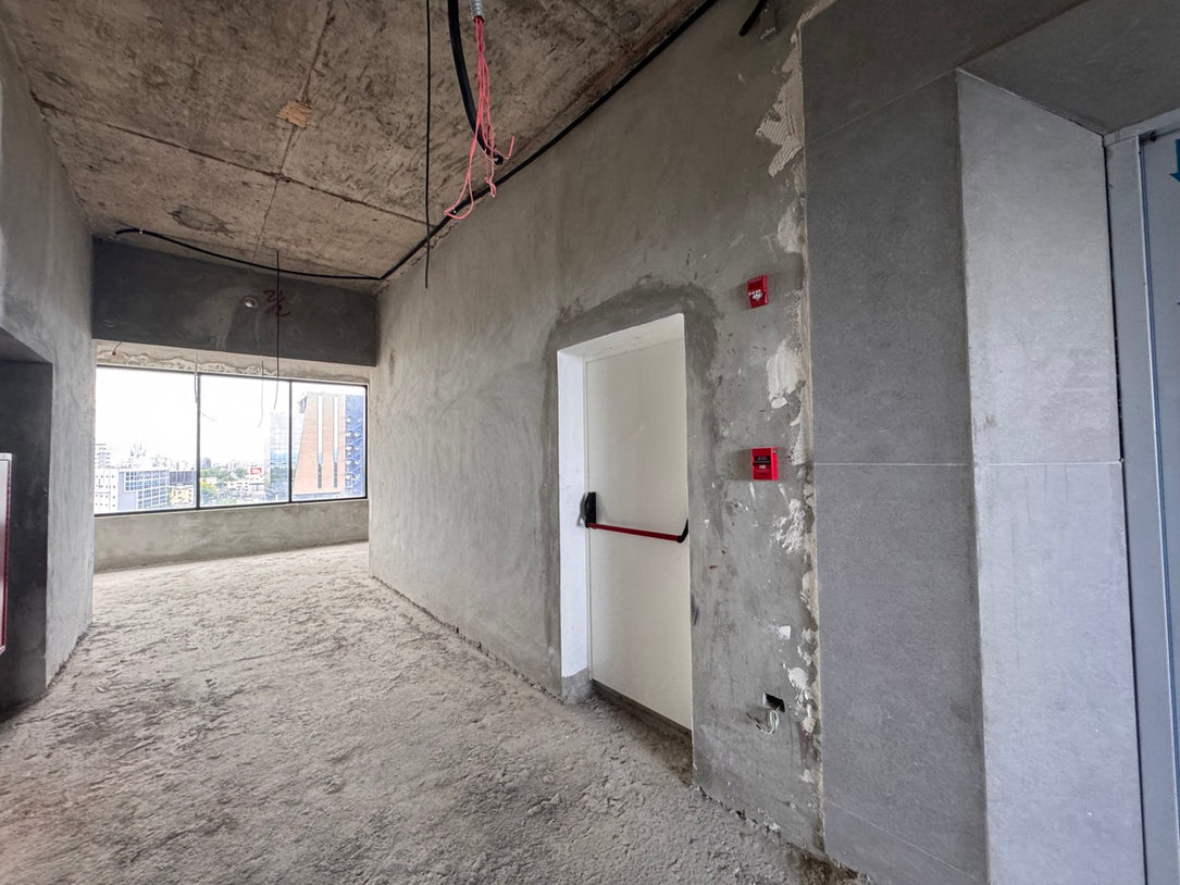 Locales para Oficinas en Venta y Alquiler – 471 m² por Nivel | Edificio Corporativo 2020, Ave. Los Proceres 9