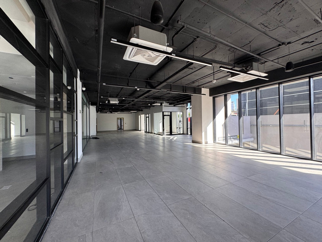 Oficinas alquiler adecuadas Naco Santo Domingo