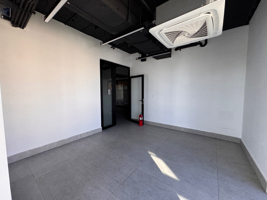 Oficinas alquiler adecuadas Naco Santo Domingo