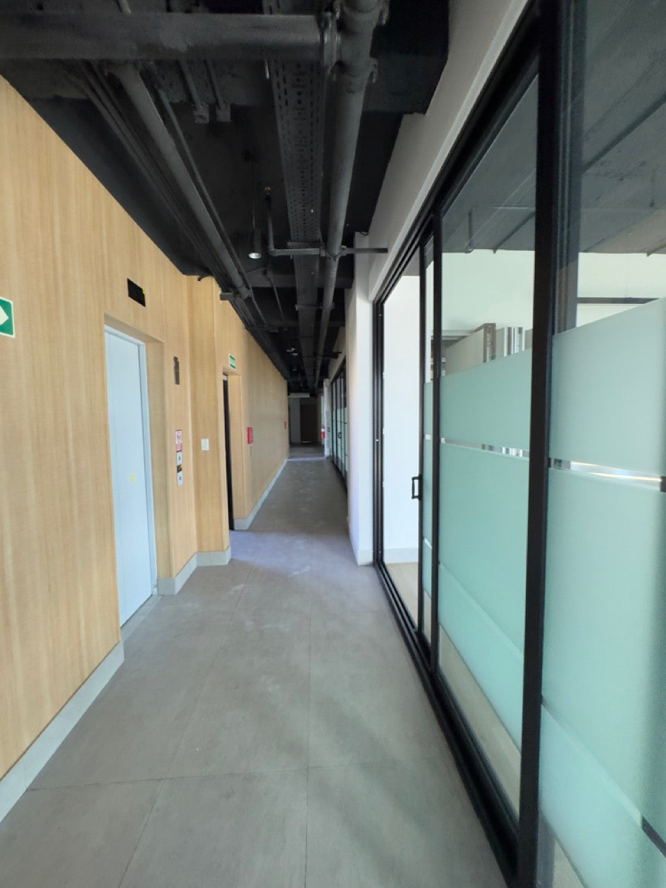 Oficinas alquiler adecuadas Naco Santo Domingo