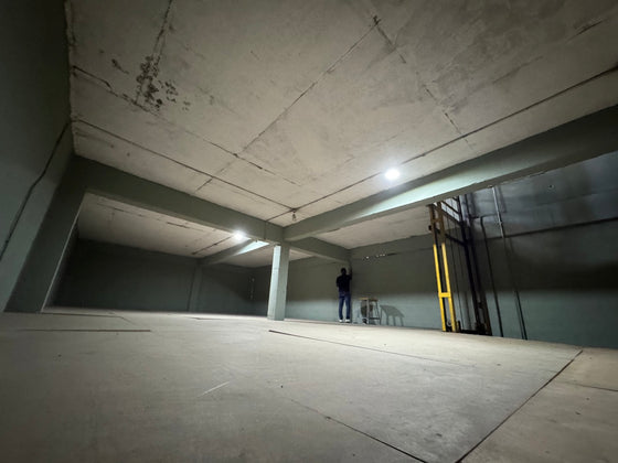 Nave comercial alquiler San Carlos Santo Domingo