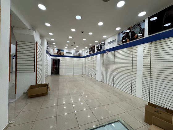 Locales comerciales alquiler Isabel Aguiar, Herrera, Santo Domingo