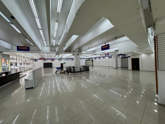 Locales comerciales alquiler Isabel Aguiar, Herrera, Santo Domingo