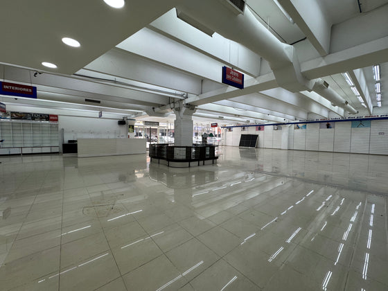 Locales comerciales alquiler Isabel Aguiar, Herrera, Santo Domingo