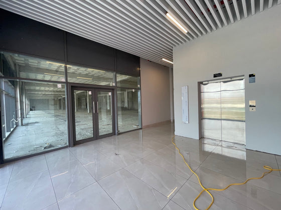 Locales comerciales alquiler Metro Plaza San Isidro SD Este