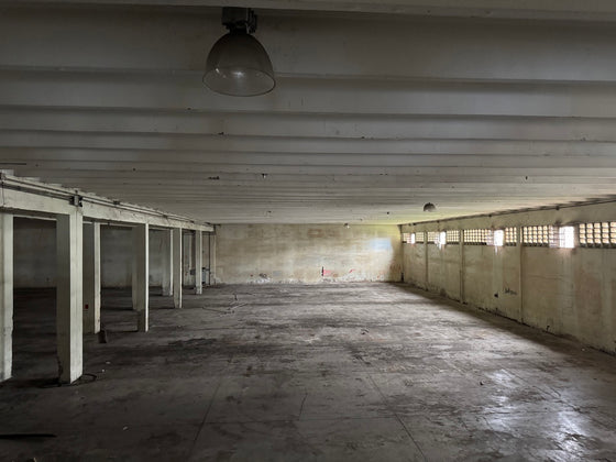 Nave terreno locales comerciales venta Ave. Luperon Herrera, Santo Domingo