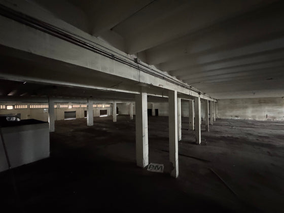 Nave terreno locales comerciales venta Ave. Luperon Herrera, Santo Domingo