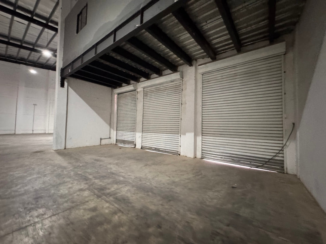 Naves Industriales en Alquiler – 2,000 m²| Km 22 Autopista Duarte | Santo Domingo Oeste