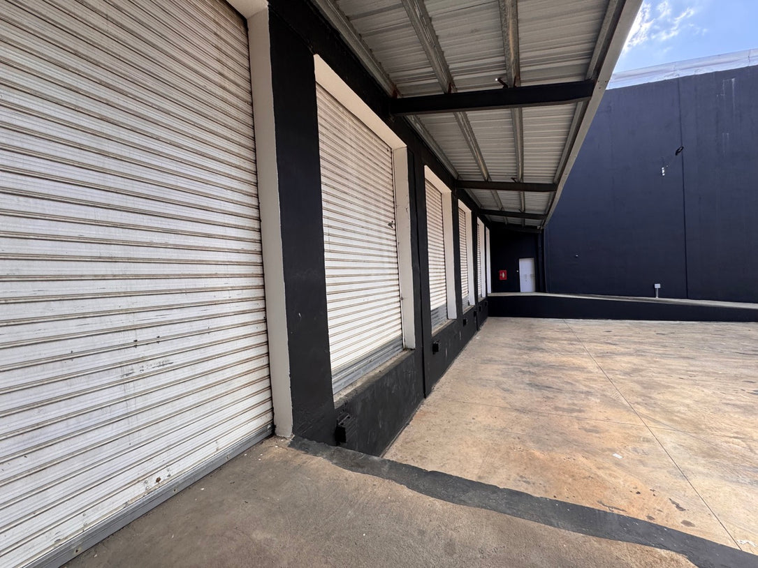 Naves Industriales en Alquiler – 2,000 m²| Km 22 Autopista Duarte | Santo Domingo Oeste