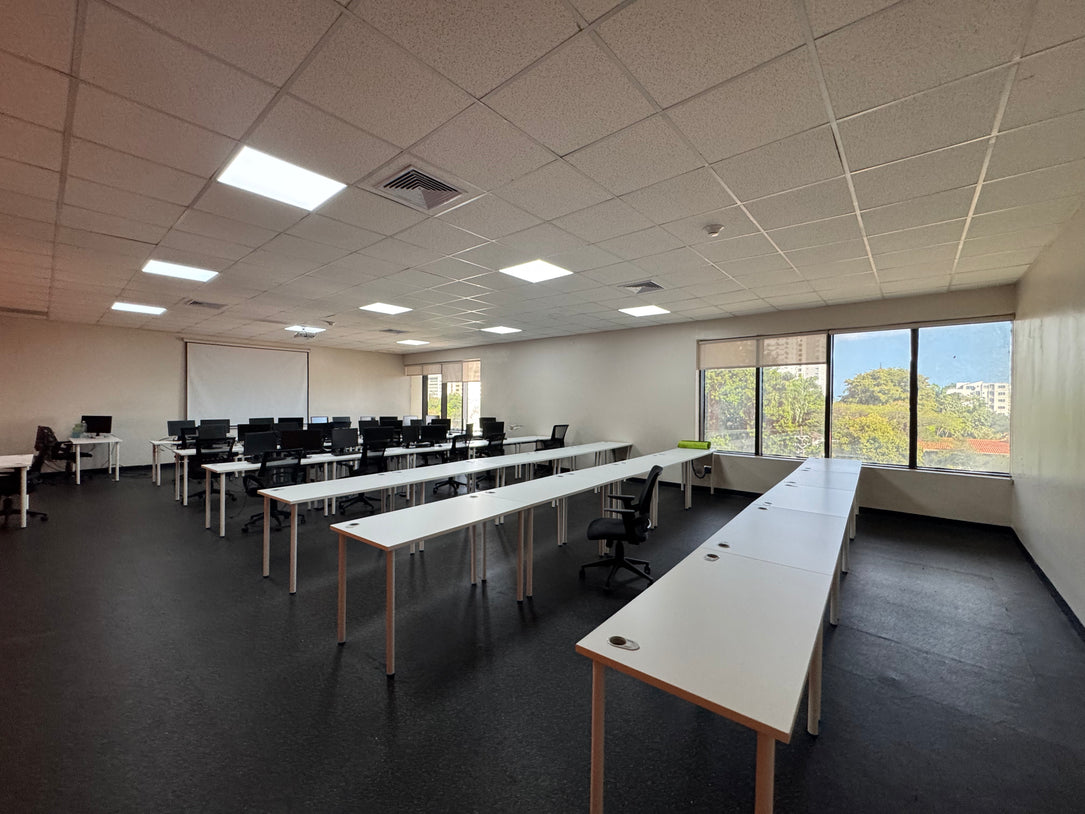 Oficina venta alquiler call center Piantini Santo Domingo