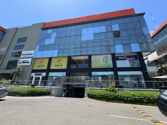 Locales comerciales oficina alquiler, Bella Terra Mall, Santiago