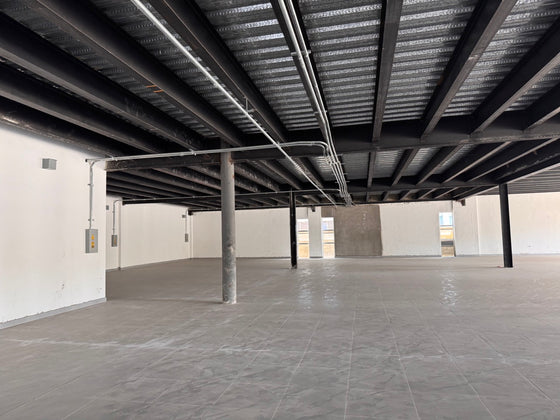 Edificio de Oficinas de 3,400 m² en Alquiler | Av. Luperón, Santo Domingo Oeste