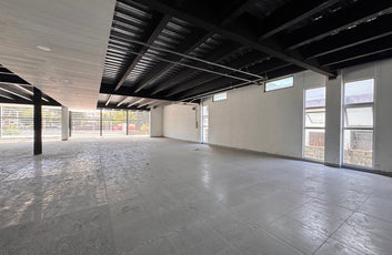 Edificio Comercial Independiente de 3,400 m² en Alquiler | Av. Luperón, Santo Do-12