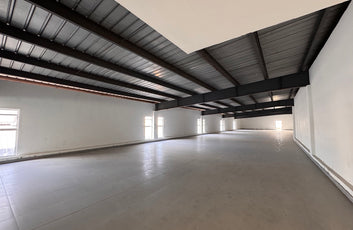 Edificio Comercial Independiente de 3,400 m² en Alquiler | Av. Luperón, Santo Do-21