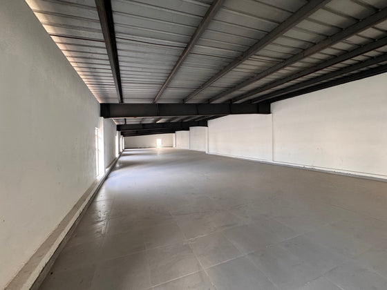 Edificio de Oficinas de 3,400 m² en Alquiler | Av. Luperón, Santo Domingo Oeste