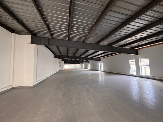 Edificio de Oficinas de 3,400 m² en Alquiler | Av. Luperón, Santo Domingo Oeste