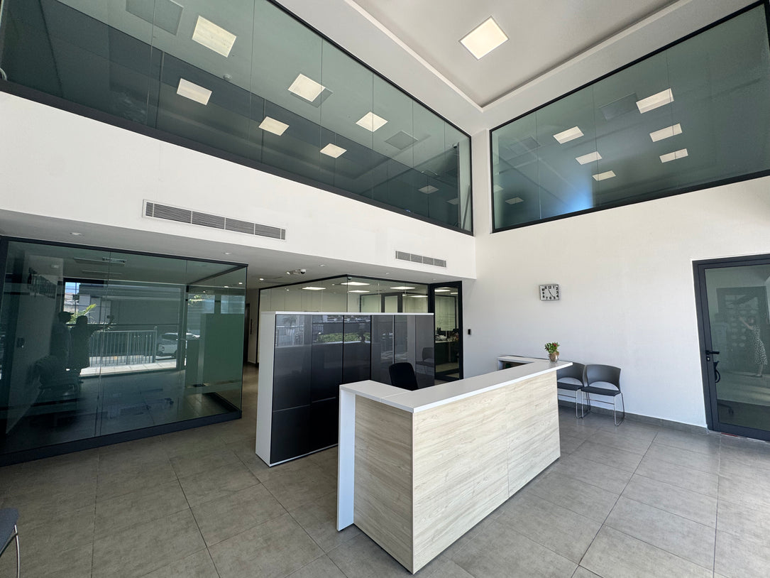 Edificio Corporativo Adecuado en Alquiler – 2,123.45 m² | Santo Domingo