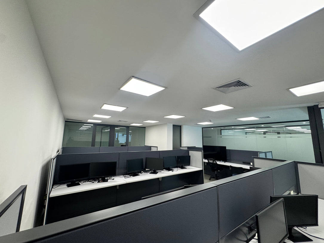 Edificio Corporativo Adecuado en Alquiler – 2,123.45 m² | Santo Domingo