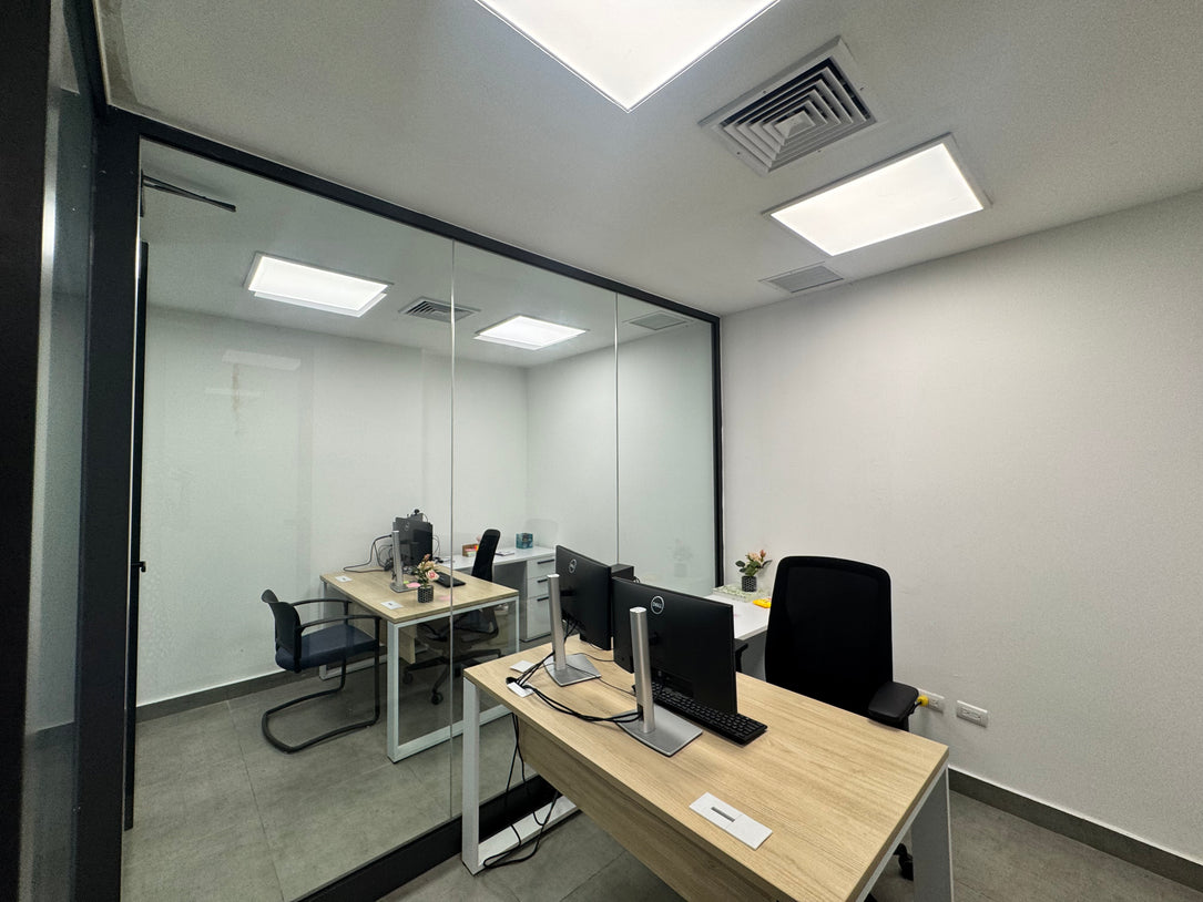 Edificio Corporativo Adecuado en Alquiler – 2,123.45 m² | Santo Domingo