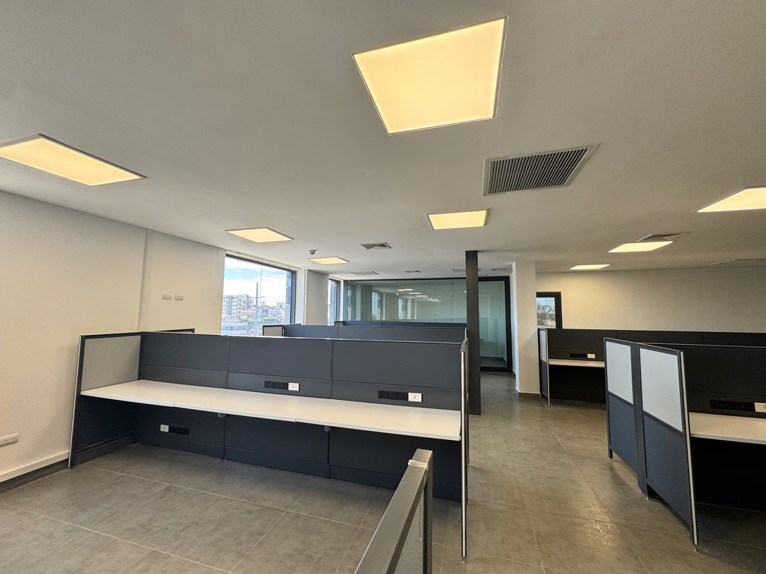 Edificio Corporativo Adecuado en Alquiler – 2,123.45 m² | Santo Domingo