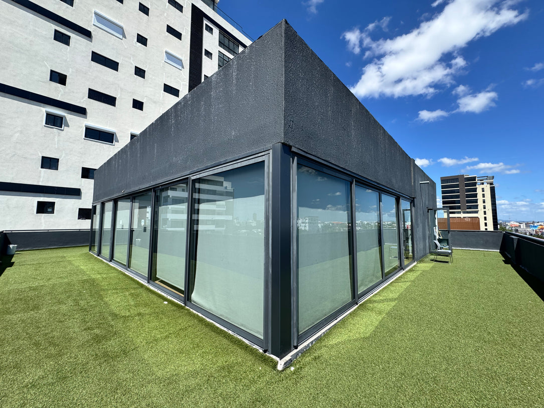 Edificio Corporativo Adecuado en Alquiler – 2,123.45 m² | Santo Domingo