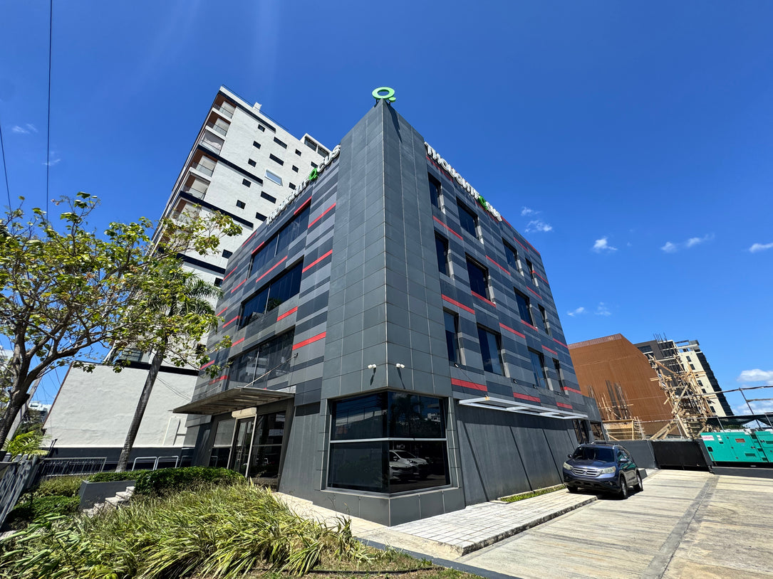 Edificio Corporativo Adecuado en Alquiler – 2,123.45 m² | Santo Domingo