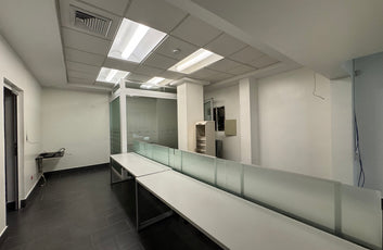 Local comercial independiente de 800 m² en alquiler en Naco | Av. Tiradentes-10