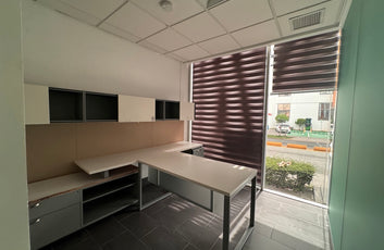 Local comercial independiente de 800 m² en alquiler en Naco | Av. Tiradentes-19