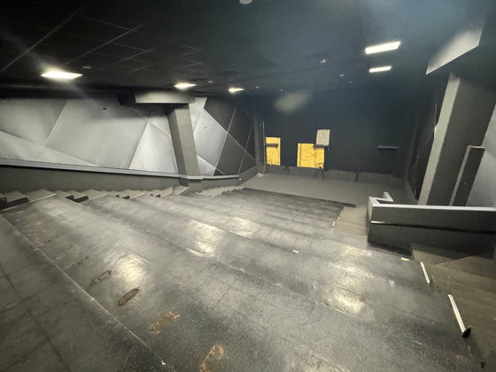 Local Comercial de 2,200 m² en Venta Alquiler | Centro Comercial – Prol. 27 de Febrero, Santo Domingo Oeste (A Remodelar)