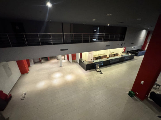 Local Comercial de 2,200 m² en Venta Alquiler | Centro Comercial – Prol. 27 de Febrero, Santo Domingo Oeste (A Remodelar)