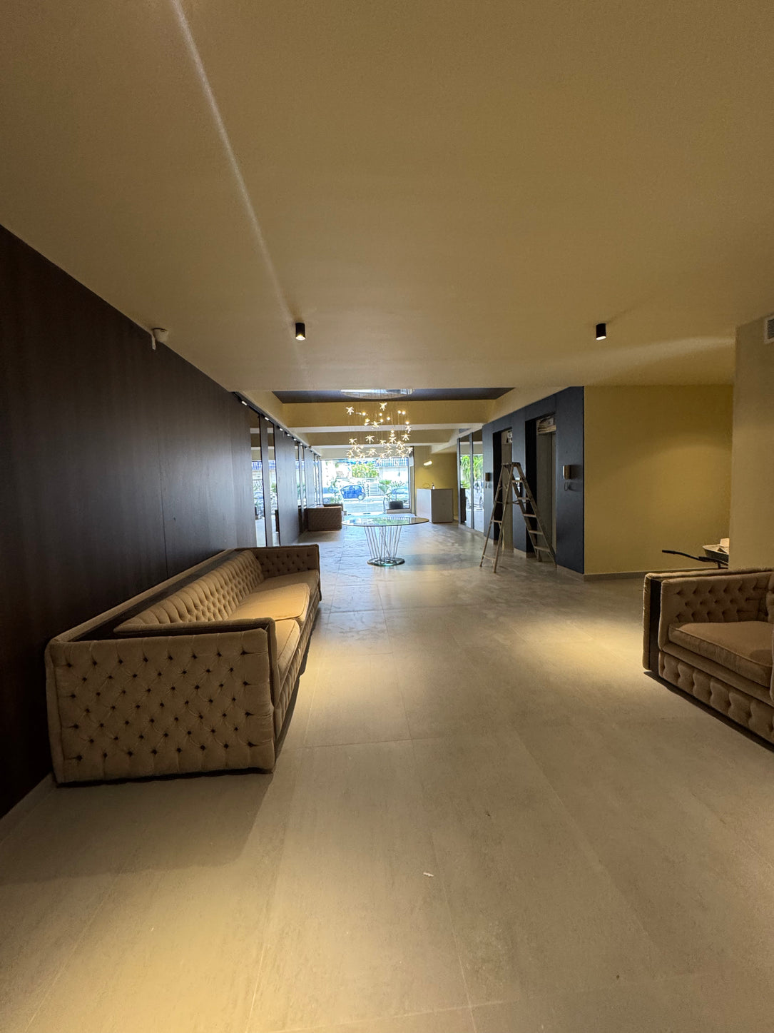 Edificio Oficinas alquiler Gazcue Santo Domingo