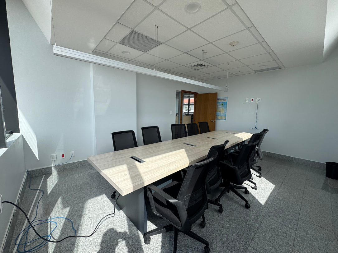 Local Corporativo en Alquiler – 328 m² | Corporativo 2010 | Piantini