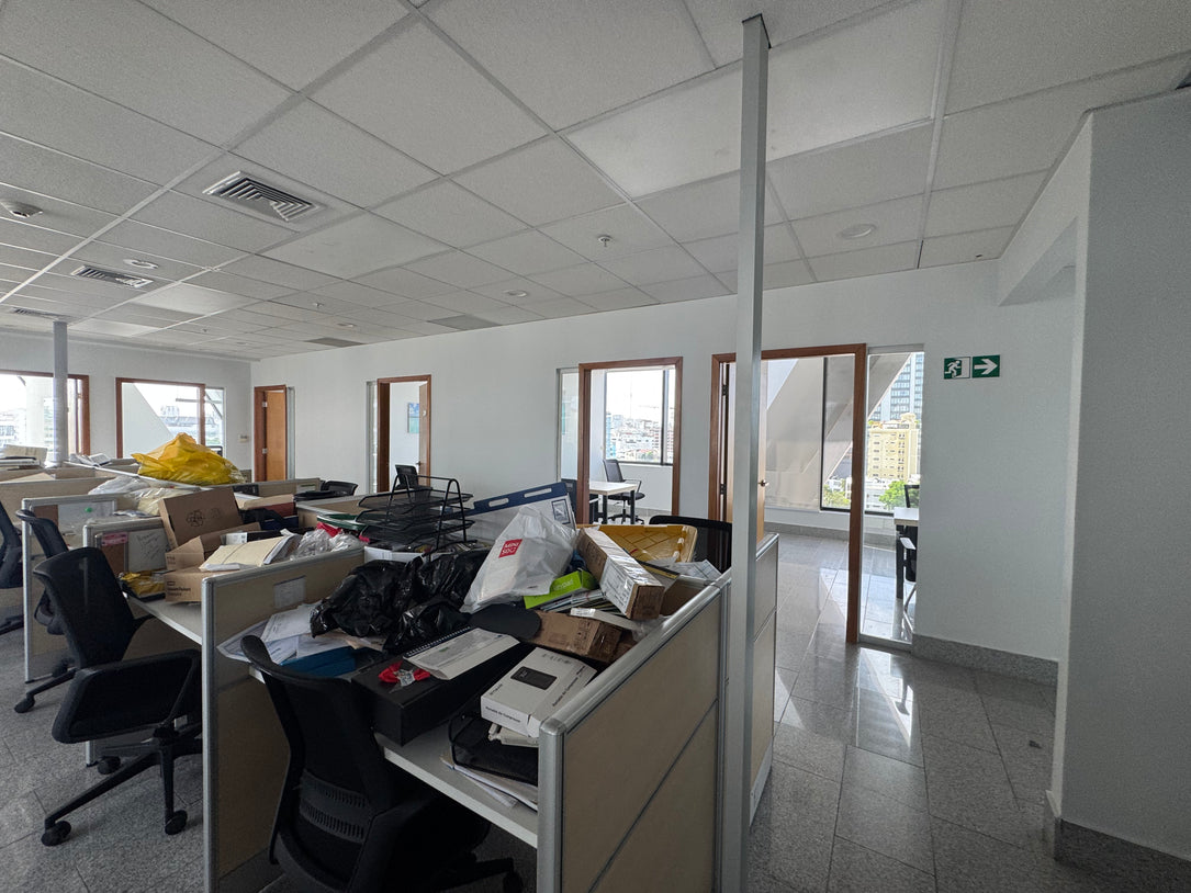 Local Corporativo en Alquiler – 328 m² | Corporativo 2010 | Piantini