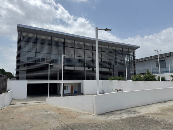 Edificio de Oficinas de 3,400 m² en Alquiler | Av. Luperón, Santo Domingo Oeste
