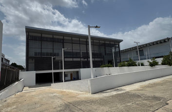 Edificio de Oficinas de 3,400 m² en Alquiler | Av. Luperón, Santo Domingo Oeste-25