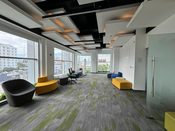 Oficinas alquiler Tiradentes JFK Naco Santo Domingo