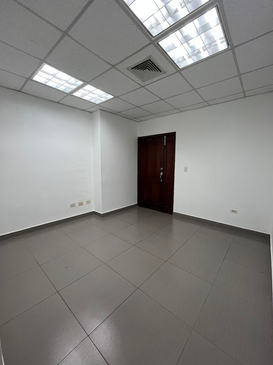 Oficina alquiler Reyna 2 La Esperilla, Santo Domingo
