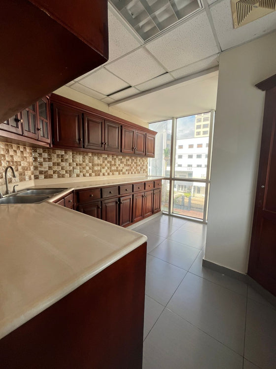 Oficina alquiler Reyna 2 La Esperilla, Santo Domingo