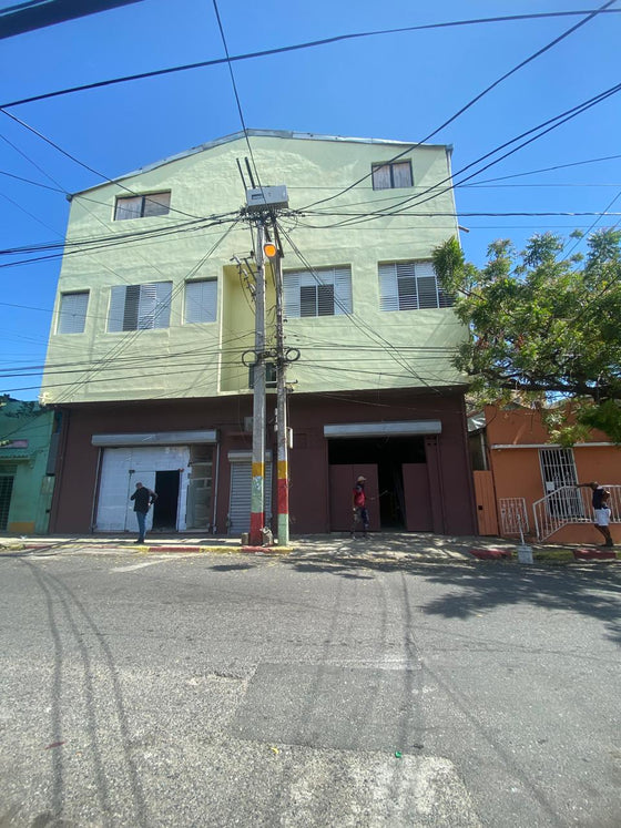 Nave comercial alquiler San Carlos Santo Domingo