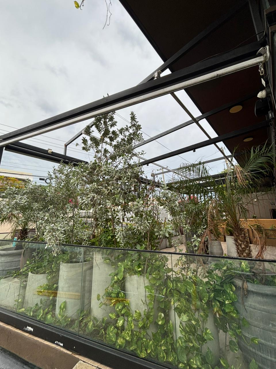 Locales comerciales 1er piso Arroyo Hondo Viejo Santo Domingo