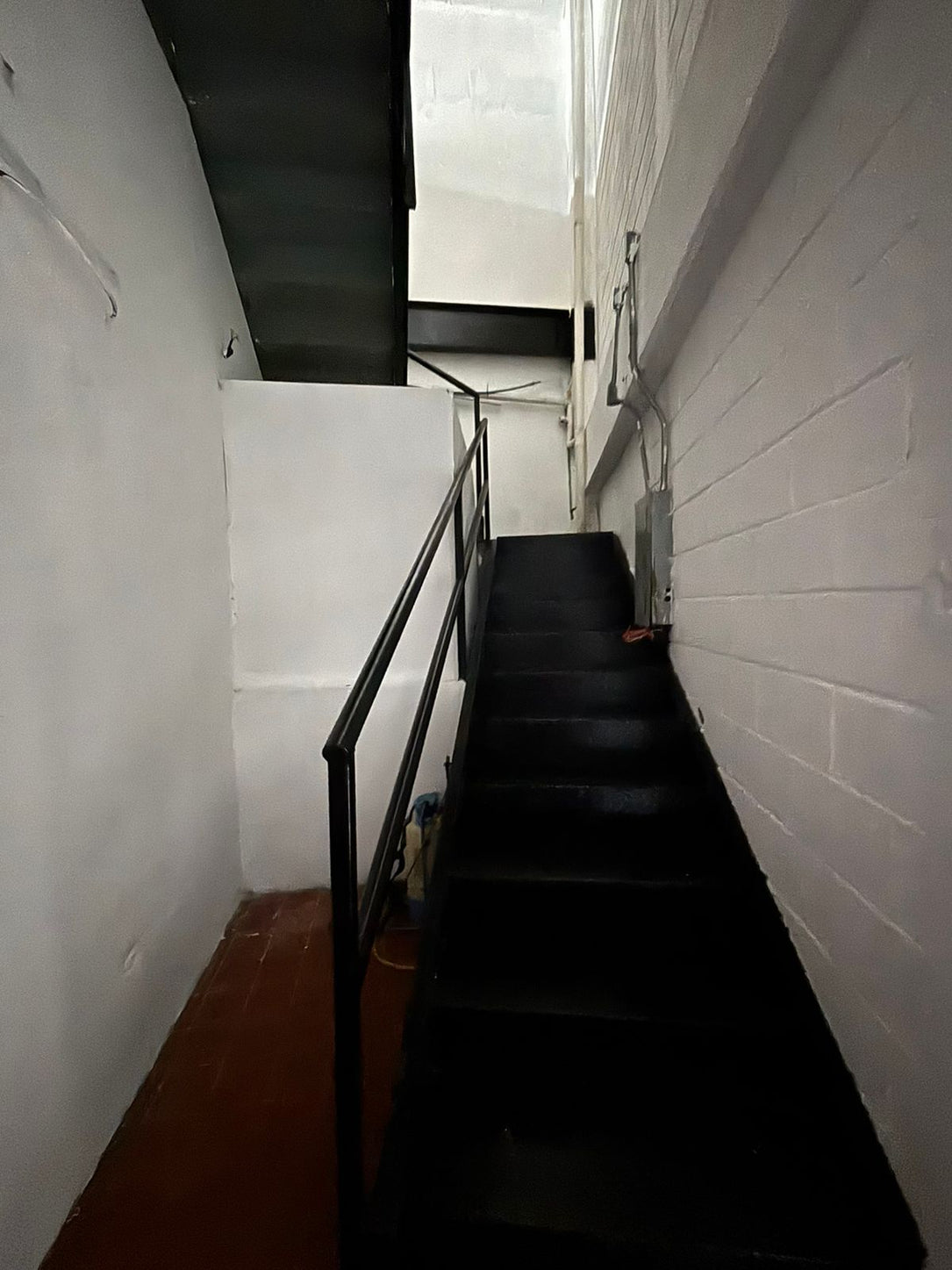 Locales comerciales 1er piso Arroyo Hondo Viejo Santo Domingo