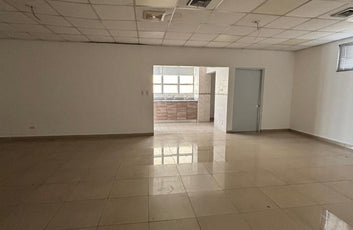 Oficinas desde 244 hasta 2,762 m² en Alquiler | Av. John F. Kennedy, Miraflores, Santo Domingo (A Remodelar)-44