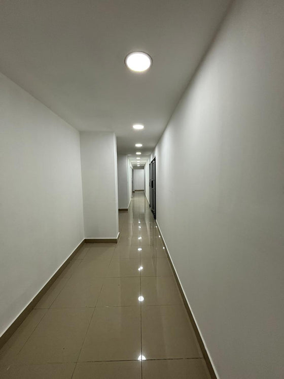 Oficinas alquiler JFK Miraflores Santo Domingo