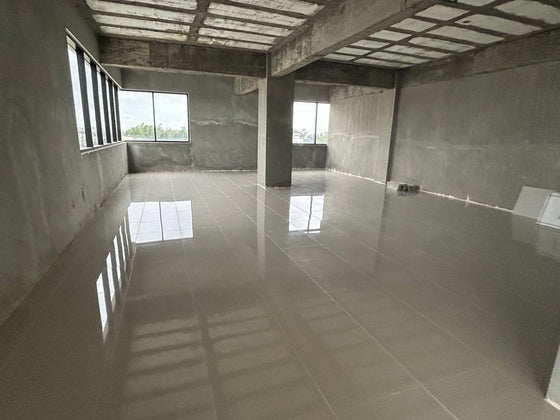 Locales para Oficinas en Venta 213 m² | Edificio Corporativo 20/20, Arroyo Hondo, Santo Domingo
