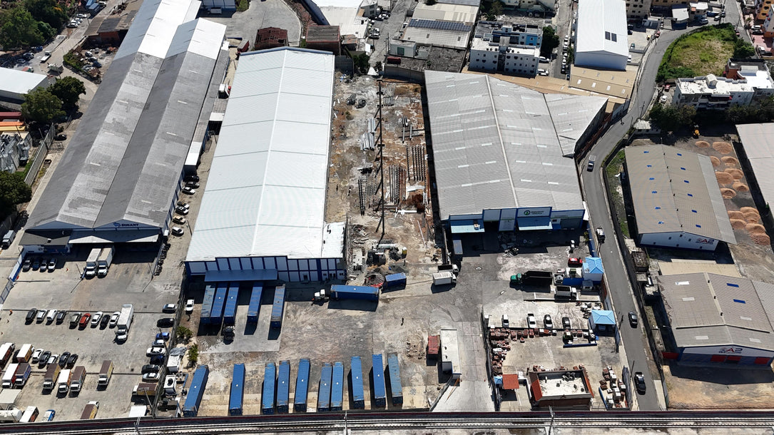 Naves Industriales Zona Franca Alquiler – 1,600 m² -5,300 m² | Aut. Duarte | Santo Domingo