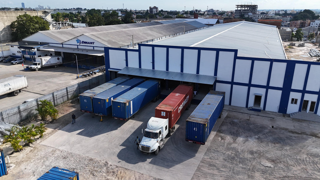 Naves Industriales Zona Franca Alquiler – 1,600 m² -5,300 m² | Aut. Duarte | Santo Domingo