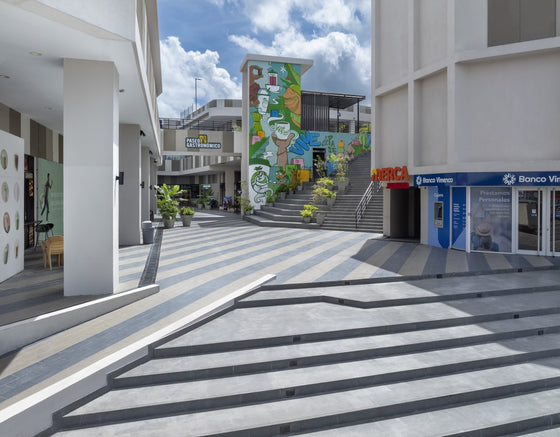 Locales comerciales alquiler 2do piso Paseo 27, Santo Domingo Oeste