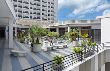 Locales Comerciales desde 95 hasta 213 m² en Alquiler | Paseo 27, Santo Domingo Oeste-4